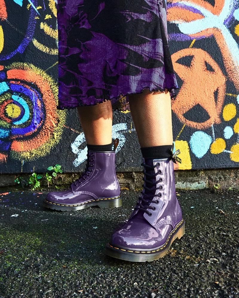 Purple Women's Dr Martens 1460 Patent Leather Lace Up Boots | CA 196NWY